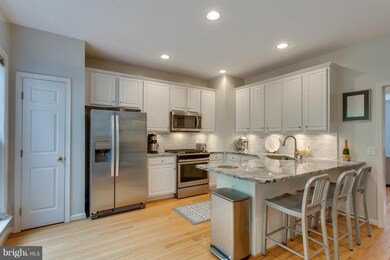 5439 Summer Leaf Ln, Alexandria, VA 22312 - photo 7