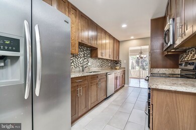 10269 Arizona Cir, Bethesda, MD 20817 - photo 7