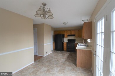 231 Georgetowne Ct, Stephens City, VA 22655 - photo 6