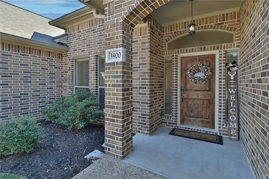 3900 Ambrose Ct, Bryan, TX 77808 - photo 3