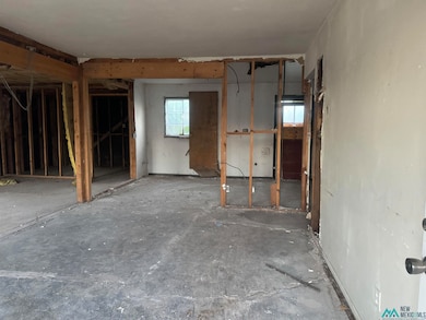 633 E Stephens Ave, Grants, NM 87020 - photo 3