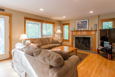 42 Meadow View Rd, Oak Bluffs, MA 02568 - photo 7