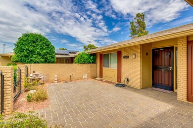 Front Courtyard with Pavers