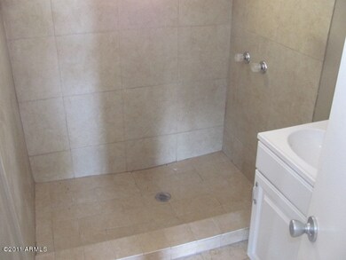 Hall Bath 2