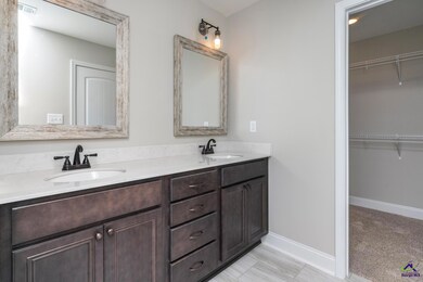 138 Red Tail Cir, Powersville, GA 31008 - photo 4