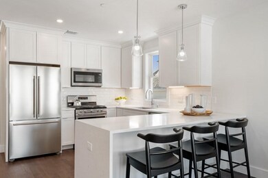 46 Wayland St unit 1, Dorchester, MA 02125 - photo 5