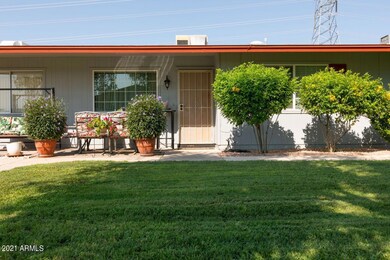 14052 N Newcastle Dr, Sun City, AZ 85351 - photo 2