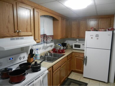 518 Twin Oaks Dr, Johnson City, TN 37601 - photo 6