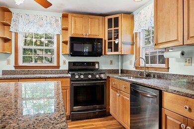 43 Phillips Ct, North Andover, MA 01845 - photo 7