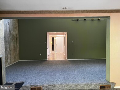 50 Stonegate Dr, Silver Spring, MD 20905 - photo 5