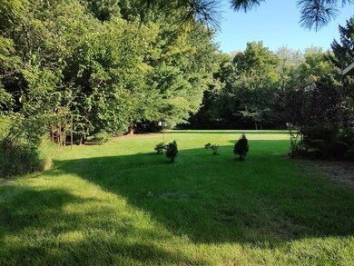 135 Liverpool Dr SE, Poplar Grove, IL 61065 - photo 4