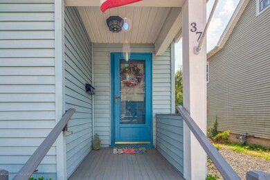04_Front Entrance