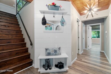 806 Boulder Ct, Hawley, PA 18428 - photo 7