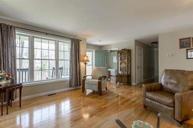 38 Morgan Dr, Epping, NH 03042 - photo 3