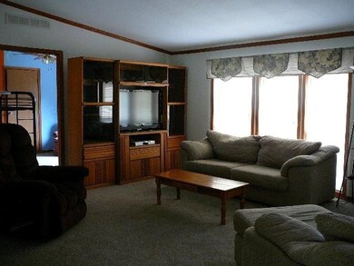 168 N Main St, Potosi, WI 53820 - photo 4