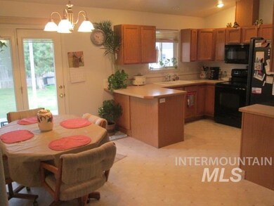 2113 Fall Ct, Nampa, ID 83686 - photo 7