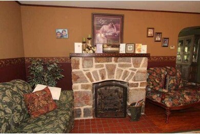 135 W 38th St, Reading, PA 19606 - photo 7