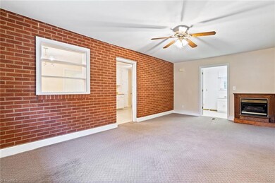 227 Oakgrove Rd, Asheboro, NC 27205 - photo 4