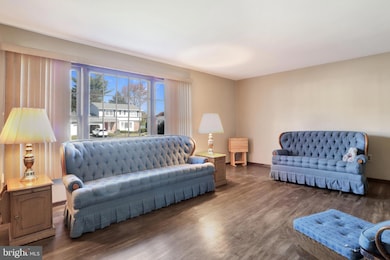 20 Moro Dr, Trenton, NJ 08619 - photo 7