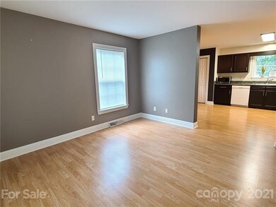 5 Chapel Park Place, Asheville, NC 28803 - photo 4