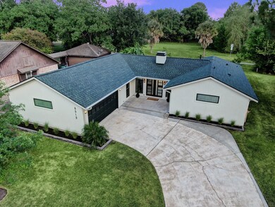 6019 Green Falls Dr, Houston, TX 77088 - photo 2