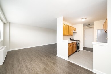 The Kennedy House unit 6J, Bayonne, NJ 07002 - photo 6