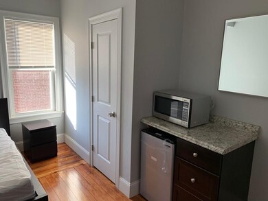 675 Beach St unit 11, Revere, MA 02151 - photo 3