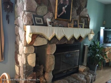 21 Amelia Ct, Staten Island, NY 10310 - photo 5