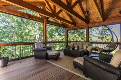 Screened Deck (2)