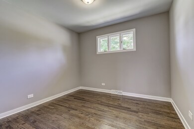 473 N Highview Ave, Elmhurst, IL 60126 - photo 7