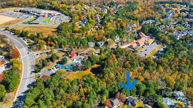 7200 Cascading Pines Dr, Fort Mill, SC 29708 - photo 5