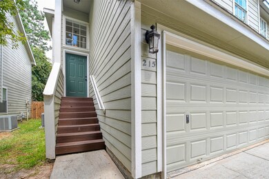 215 S Walden Elms Cir, Spring, TX 77382 - photo 2