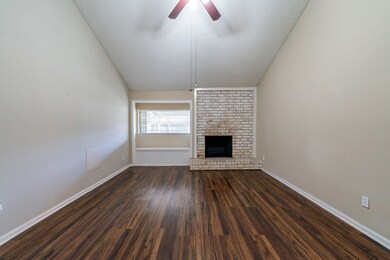 4314 Peridot Ln, Friendswood, TX 77546 - photo 5