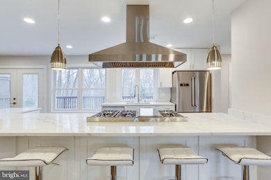 8701 Litwalton Ct, Vienna, VA 22182 - photo 2