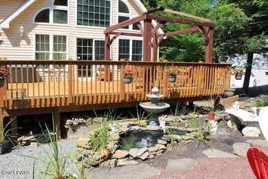 1041 Green Valley Cir, Jefferson Township, PA 18436 - photo 4