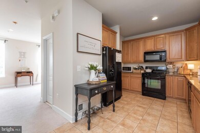 521 Touchdown Dr, Hyattsville, MD 20785 - photo 6