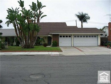 Check out the 3 car garage!