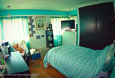 Bedroom #1