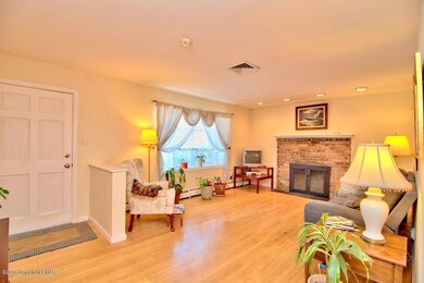 503 Colvin Rd, Stroudsburg, PA 18360 - photo 3