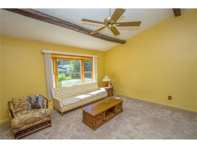 1493 Hilton Dr, Akron, OH 44313 - photo 5