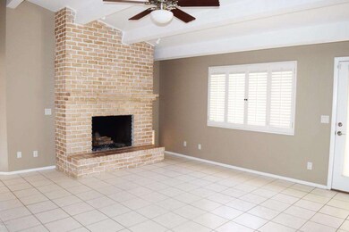 Orangewood Family Room 1