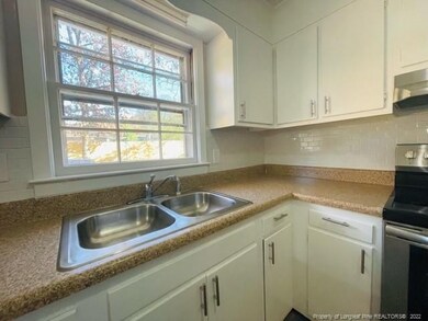 288 Lemont Dr, Fayetteville, NC 28303 - photo 6