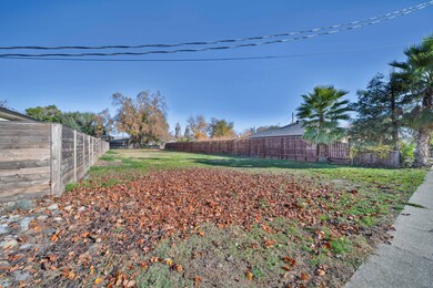 1110 Gold vacant portion