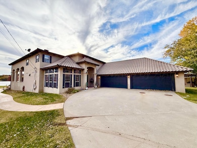 516 N Shore Dr, Amarillo, TX 79118 - photo 3