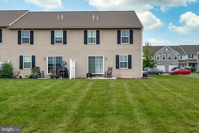 232 S Village Cir, Palmyra, PA 17078 - photo 5