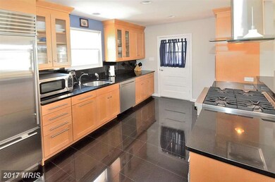 207 E Taylor Run Pkwy, Alexandria, VA 22314 - photo 6