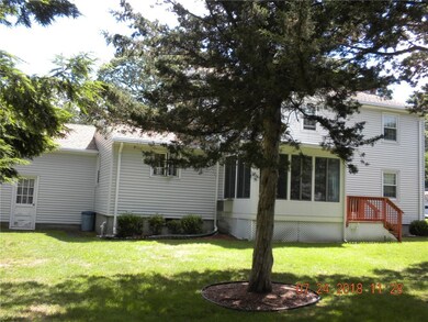 7 Morpheus Dr, Cumberland, RI 02864 - photo 5