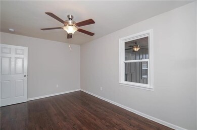 5315 Mastin St, Shawnee, KS 66203 - photo 4