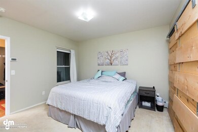 14-Master Bedroom MS_1604
