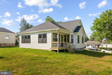 831 W 16th St, Front Royal, VA 22630 - photo 3